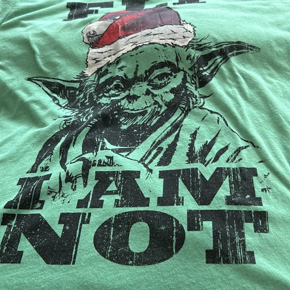 NWOT never worn Yoda Christmas t shirt - Picture 2 of 5